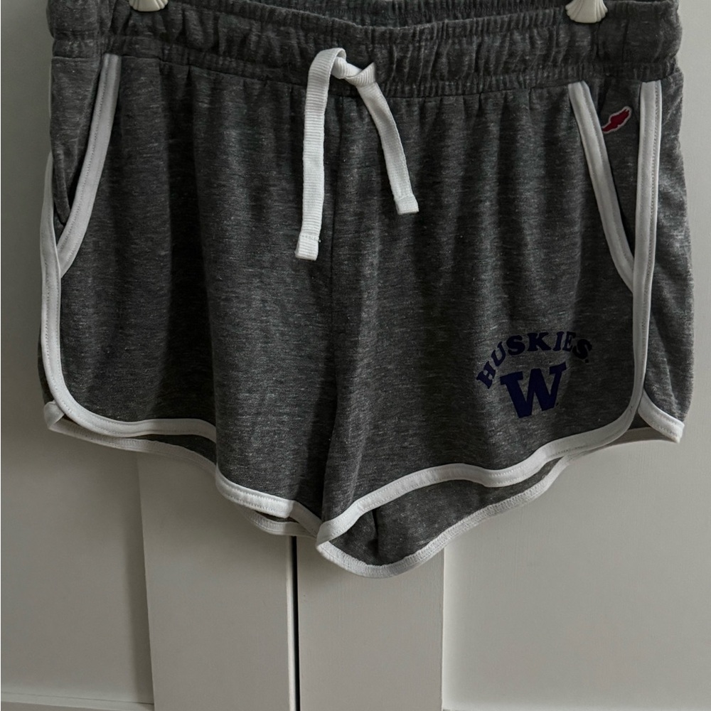 University of Washington Huskies Women's Charcoal Athletic Shorts